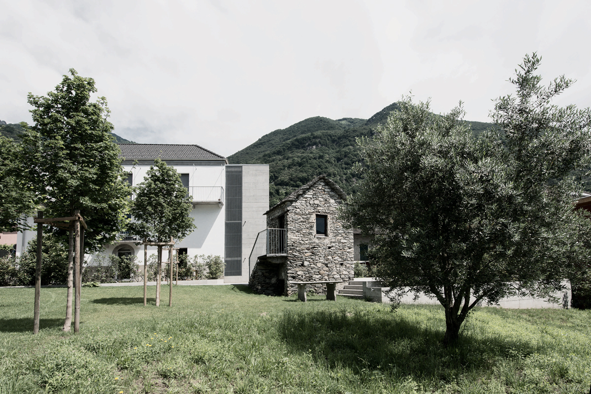 Casa Giulieri, Cugnasco