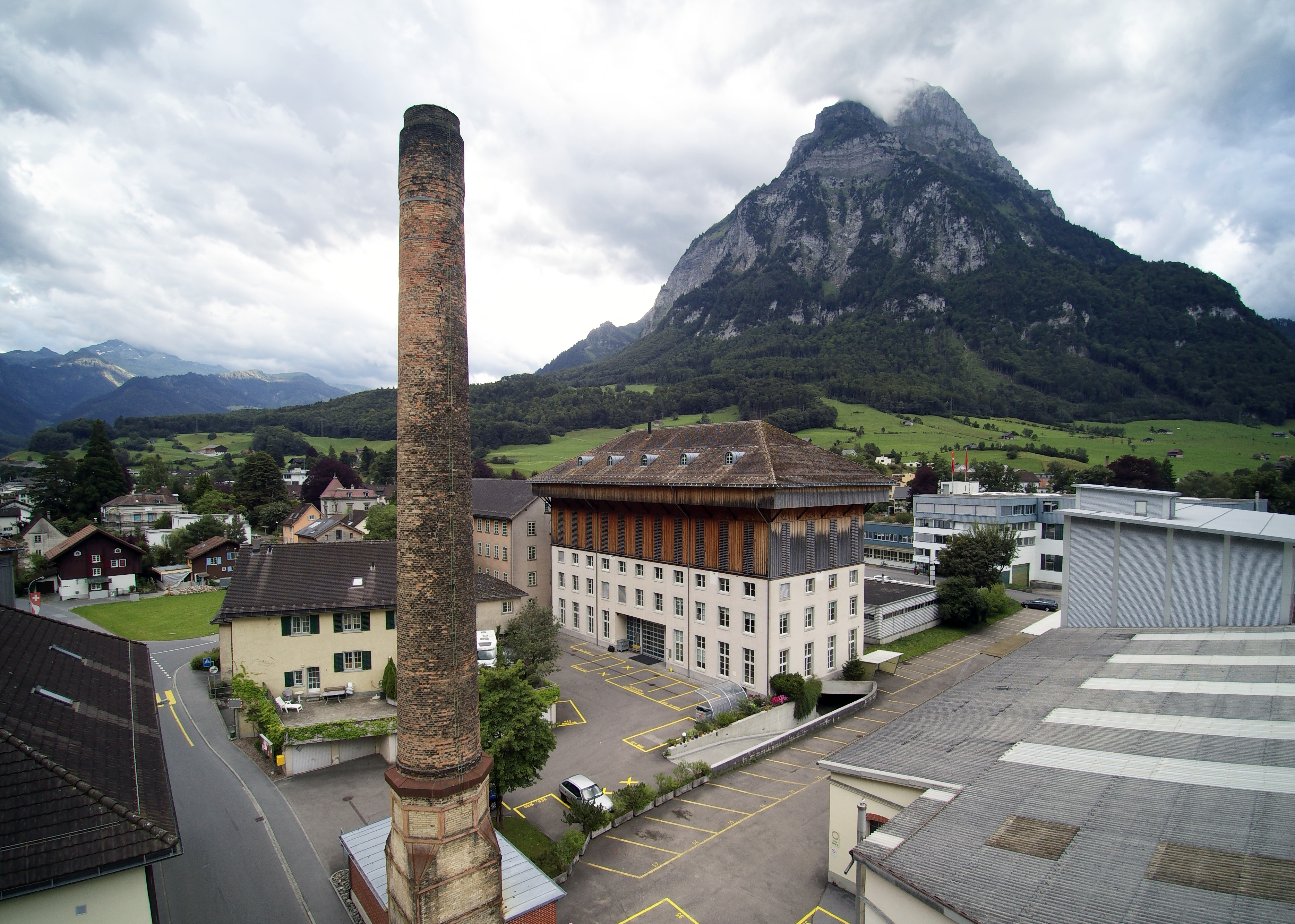 Neuheit I: Anna-Göldi-Museum im historischen Hänggiturm in Glarus Ennenda – Eröffnung am 20. August. (Ausstellungsmacher: Raumprodukt Zürich)