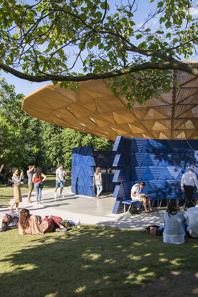 Serpentine Pavilion 2017 de Diébédo Francis Kéré, Londres