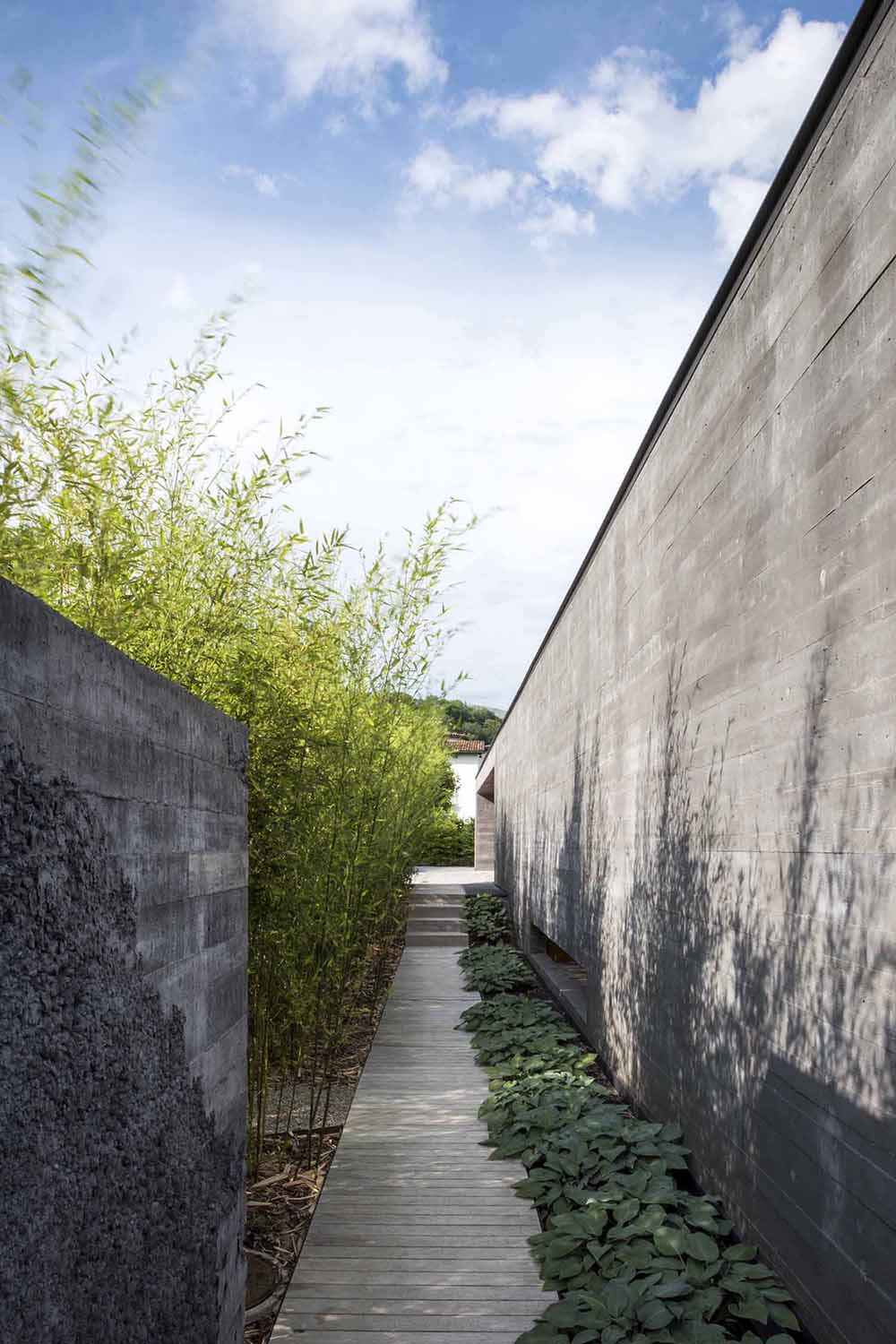 Atelier De Molfetta Strode, Il Giardino del Tempo