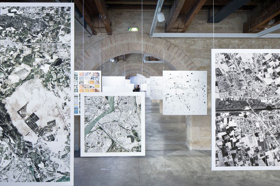 Bas Smets s'expose au centre arc en rêve à Bordeaux