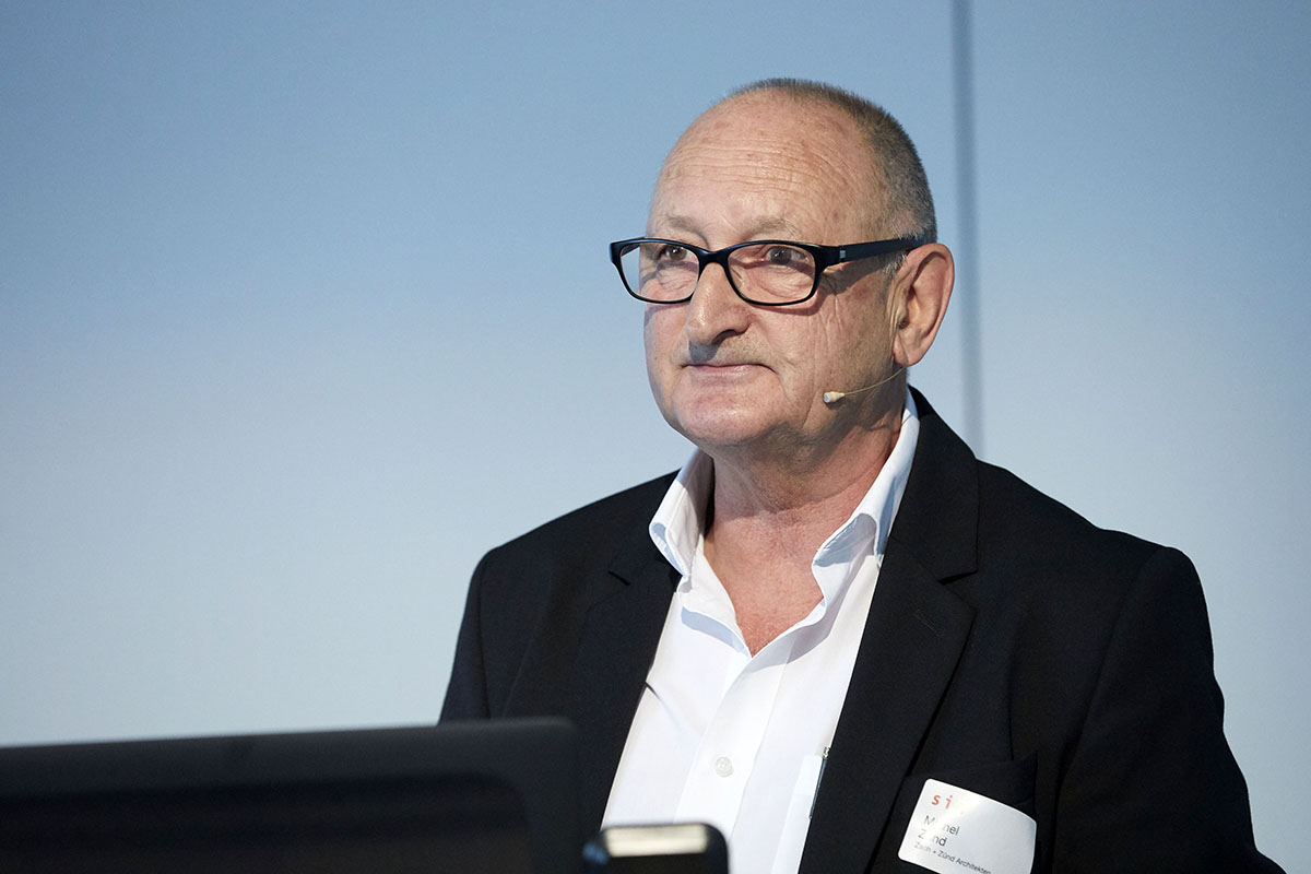 Michel Zünd, dessen Büro Zach+Zünd Architekten die Leitung des Gesamtprojekts «opus one» hatte, berichtete über die Entstehung des Sechseläutenplatzes in Zürich.
