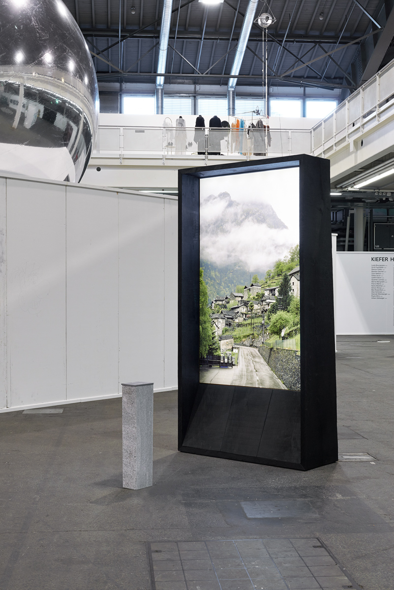 studio inches architettura. Installazione allo Swiss Art Award 2017.