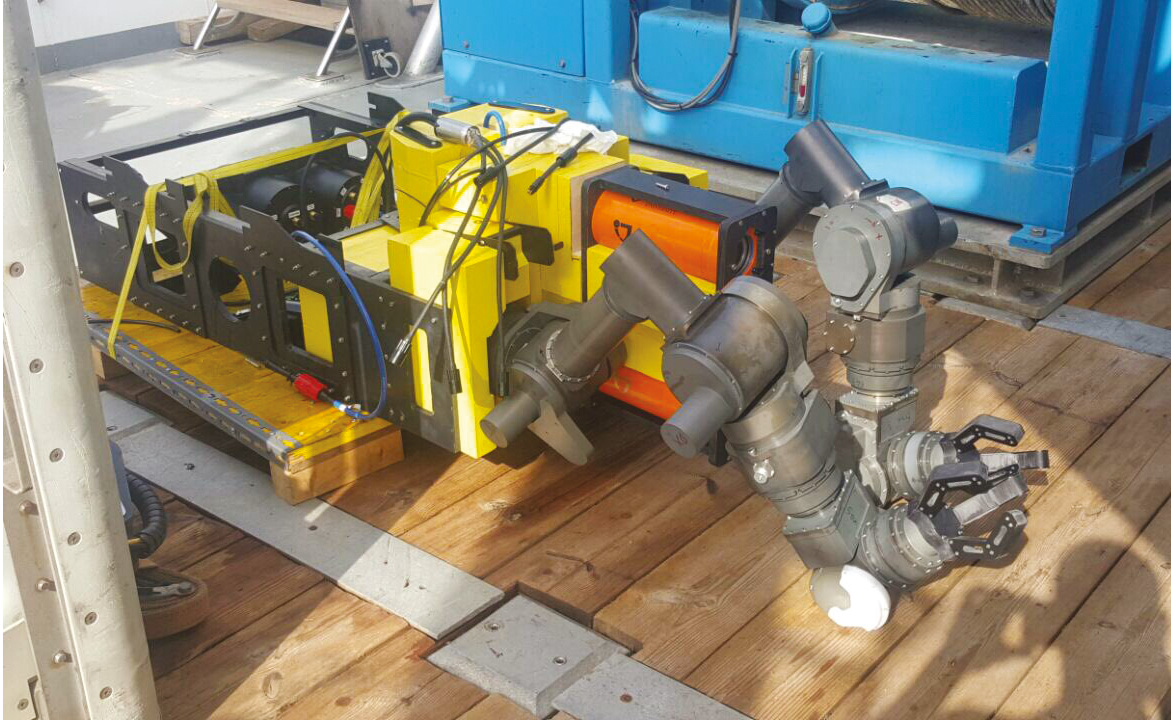 Bras robotisés de DexROV en phase de test
