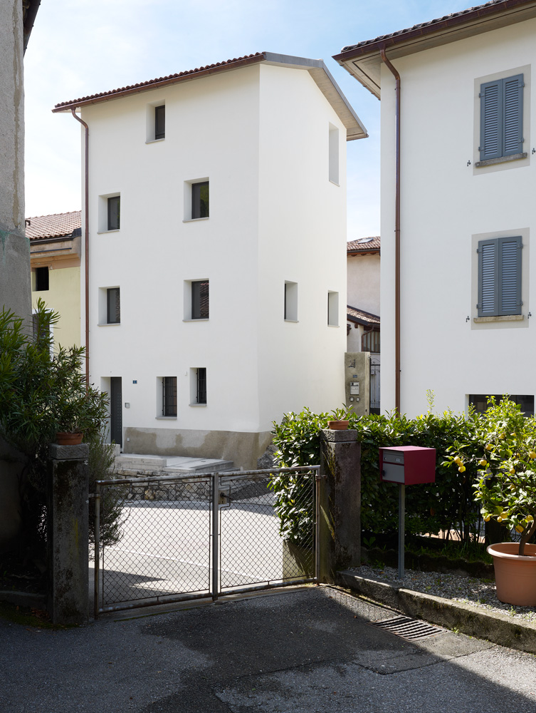Casa Rizza à Vacallo
