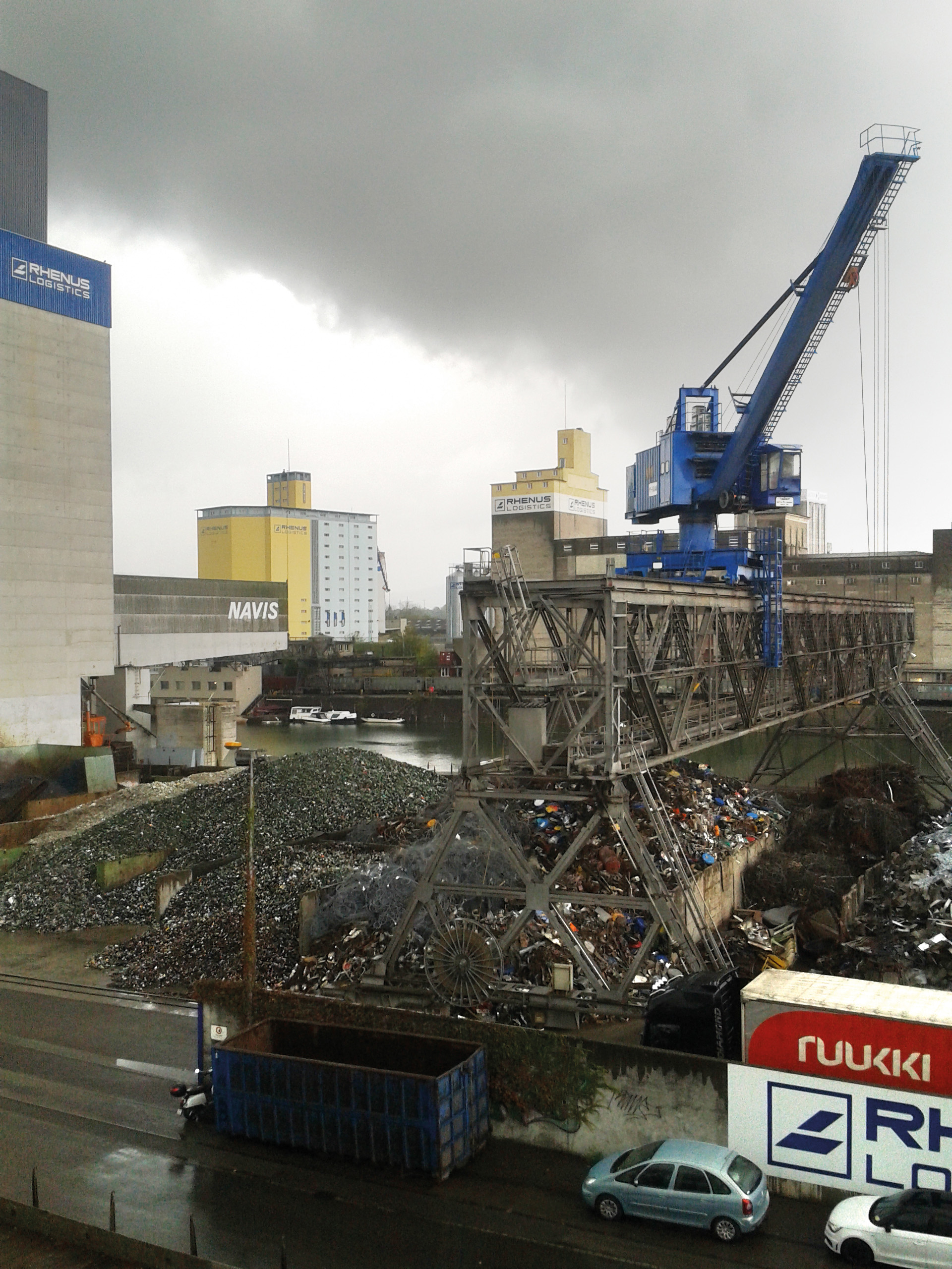 Au carrefour des trois frontières, le port de Bâle est aussi l’objet de développements urbains d’avenir.
