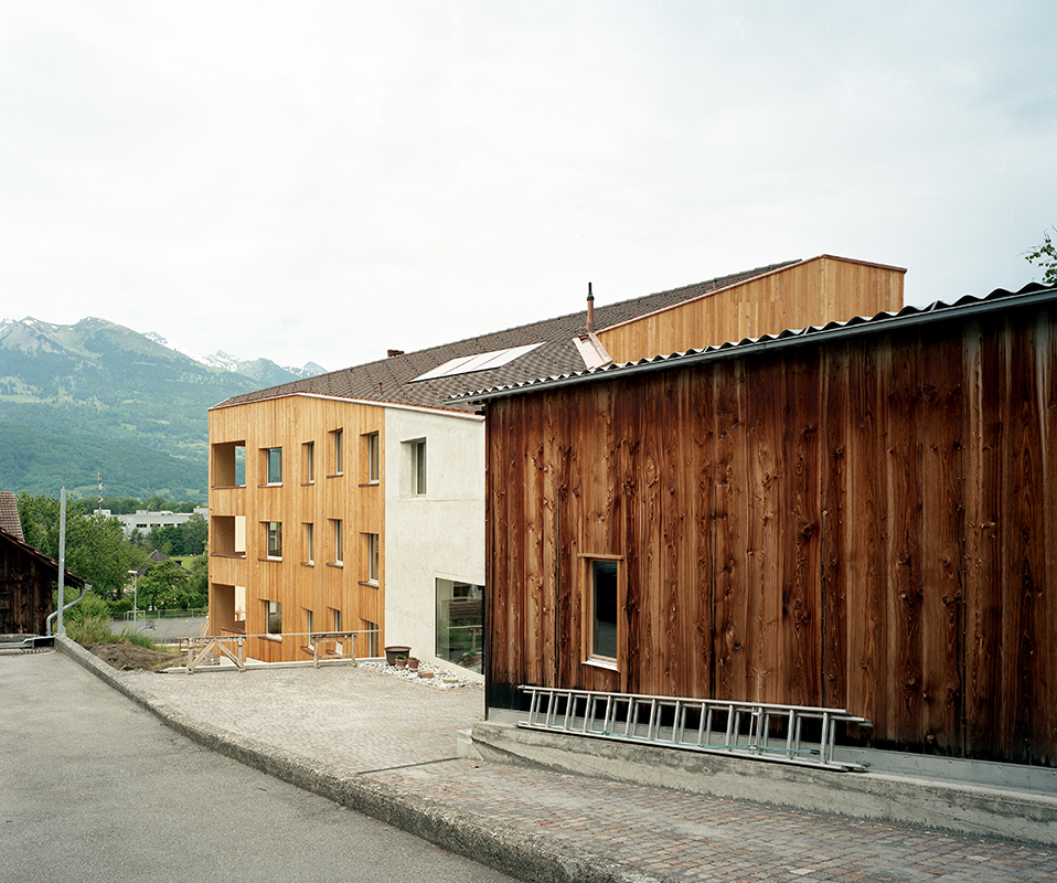 Auszeichnung Kategorie Mehrfamilienhaus, Cogewinner: Neubau MFH Gapont, Triesen FL von Uli Mayer, Urs Hüssi Dipl. Architekten