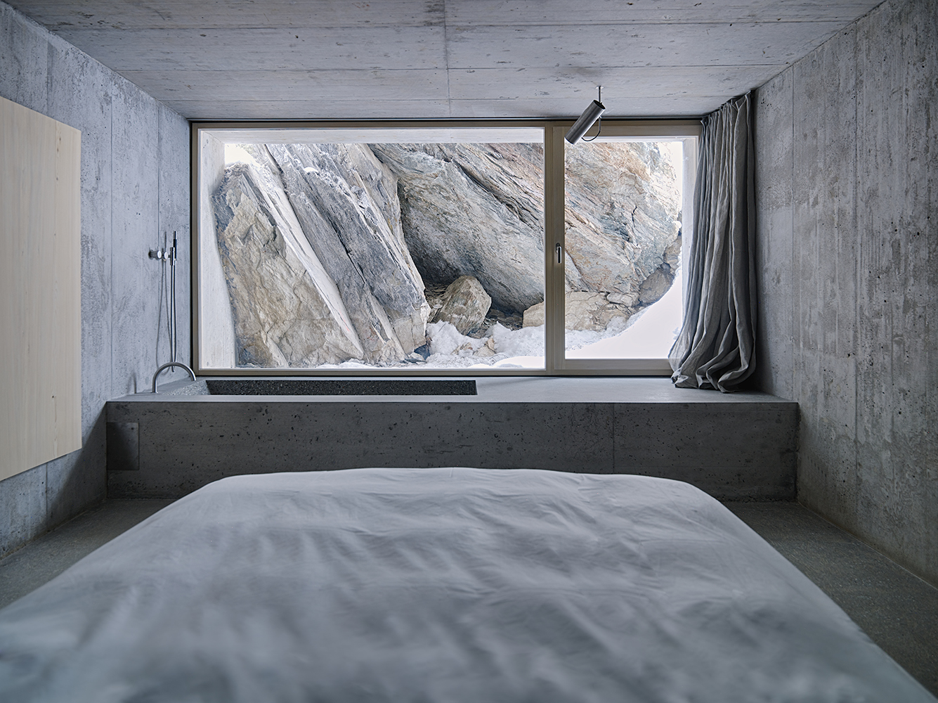 Nickisch Walder, Refugi Lieptgas, Flims
