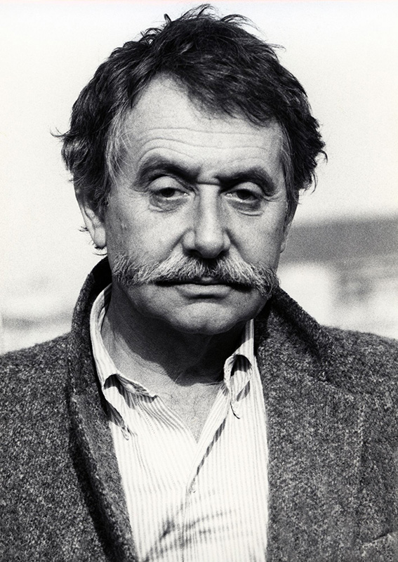 Ettore Sottsass – eine Fotografie von Barbara Radice aus dem Jahr 1984.