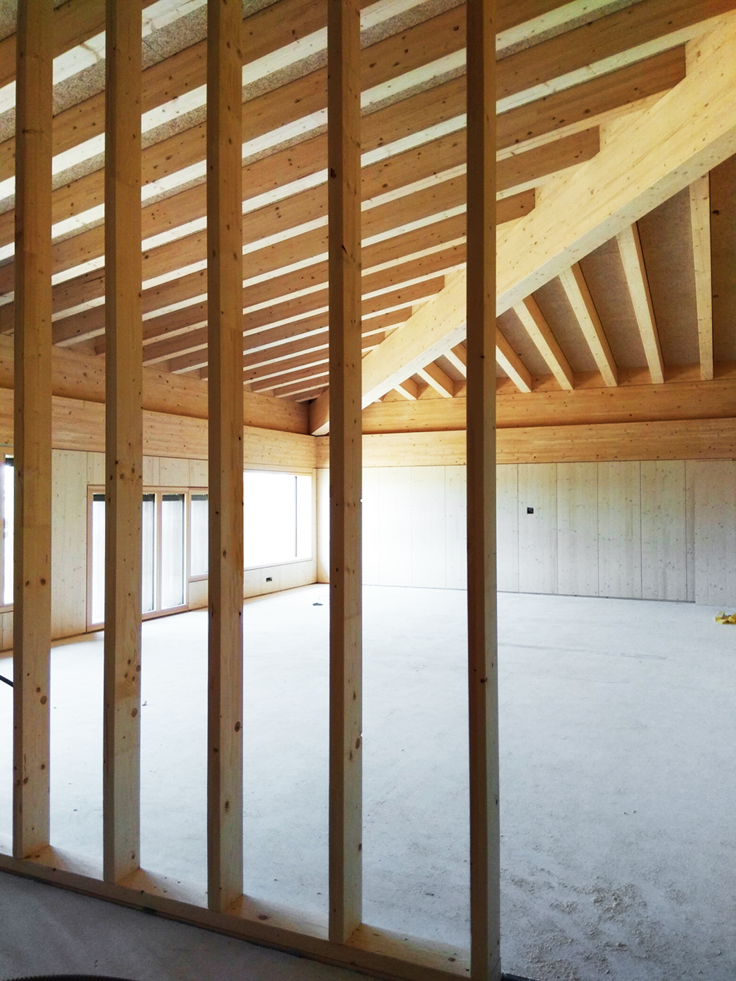 Vue en cours de chantier d'une salle de classe
