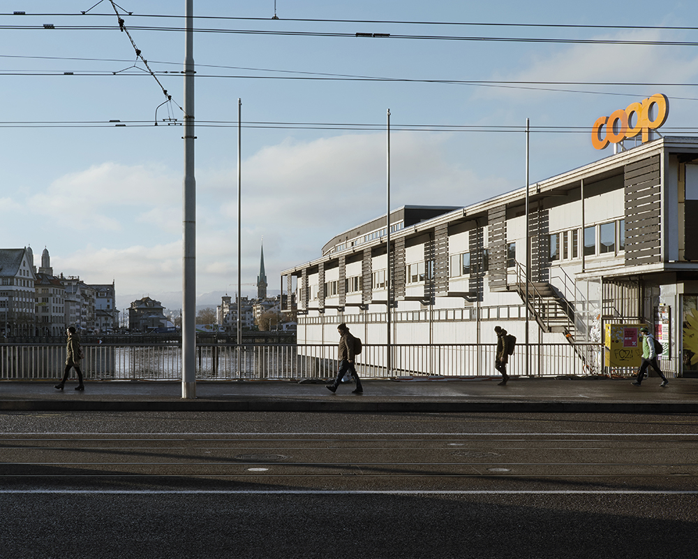 Ansichten der Coop-Filiale im Globus-Provisorium an der Bahnhofbrücke.