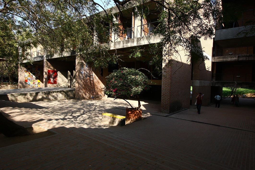 Centre for Environmental Planning &amp; Technology, 1966–2012 (Multiple Phases), Ahmedabad, India