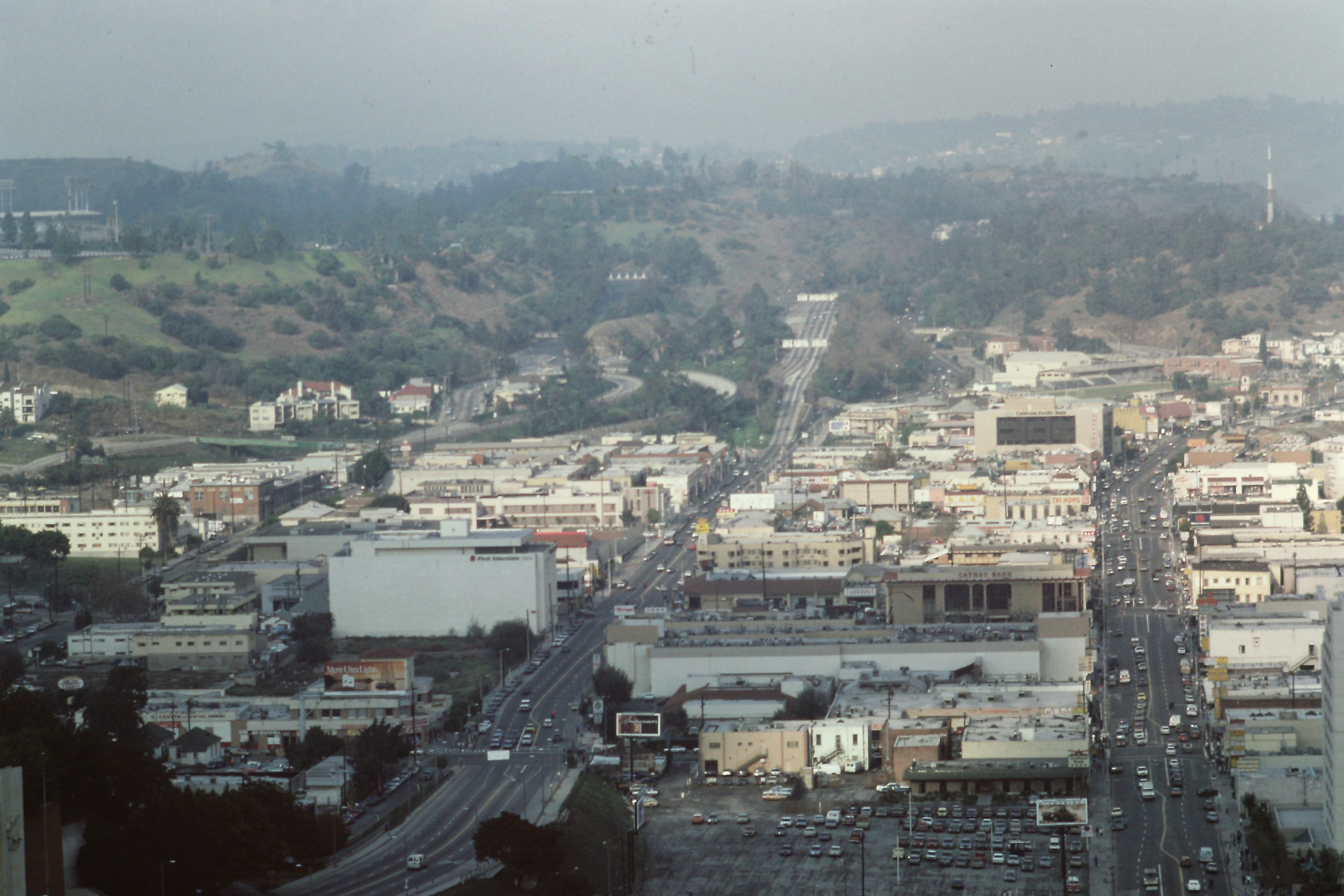 “Chinatown from City Hall” Los Angeles, Downtown Diapositive André Corboz