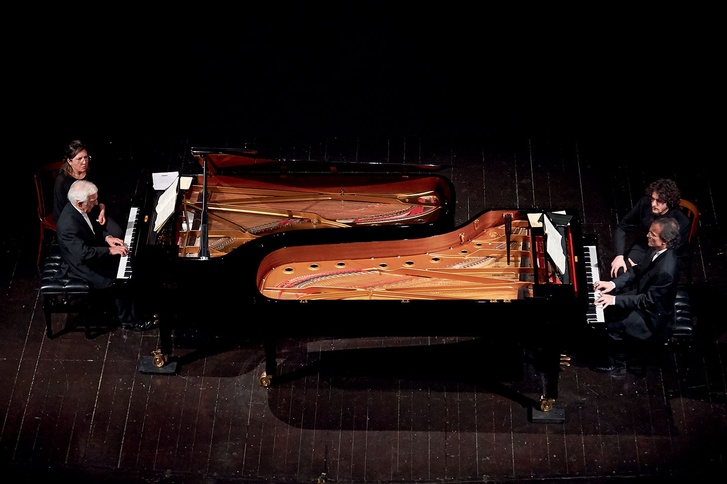 Vladimir e Vovka Ashkenazy, concerto per due pianoforti al Teatro Lauro Rossi di Macerata l’8 marzo 2016.