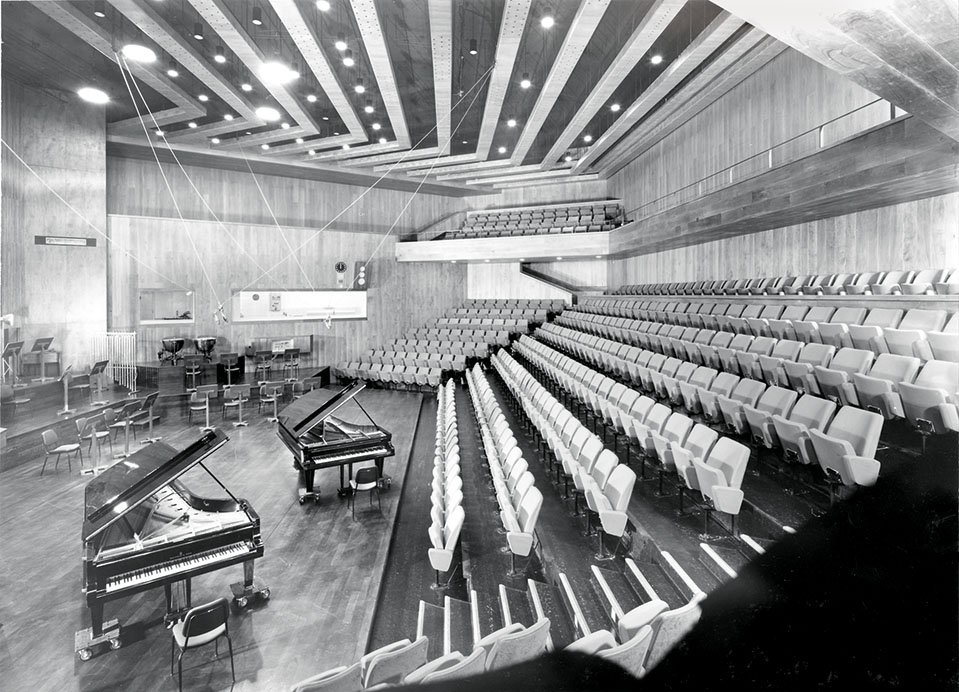 L’interno dell’auditorium. Fonte Archivio della Radio della Svizzera Italiana.