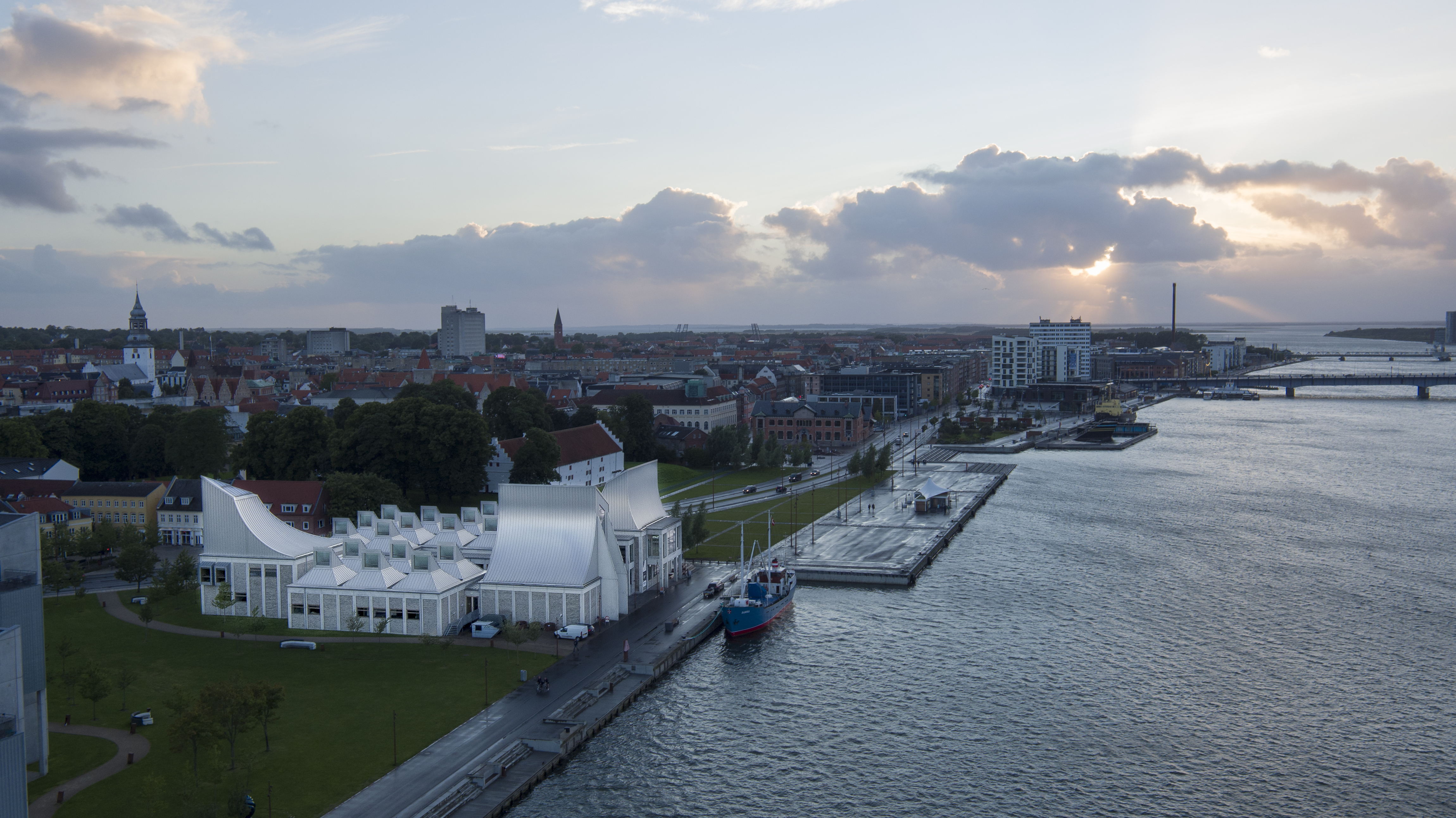 Utzon Center, Aalbrog