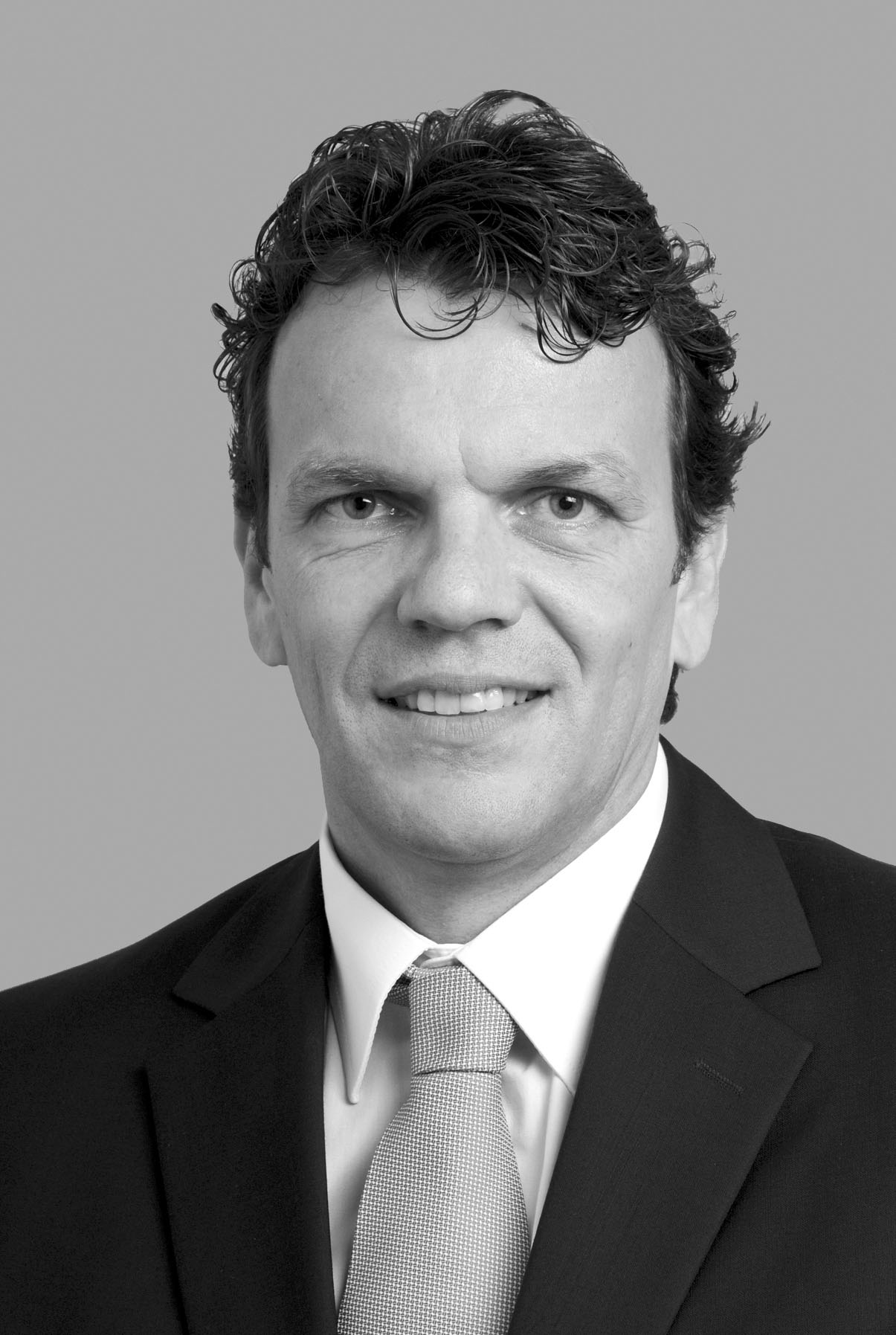 Christian Zumstein, économiste d’entreprise et expert fiduciaire diplômé, est un partenaire de BDO et directeur fiduciaire de BDO Soleure, ainsi que responsable de branche pour les architectes, ingénieurs et géomètres.
