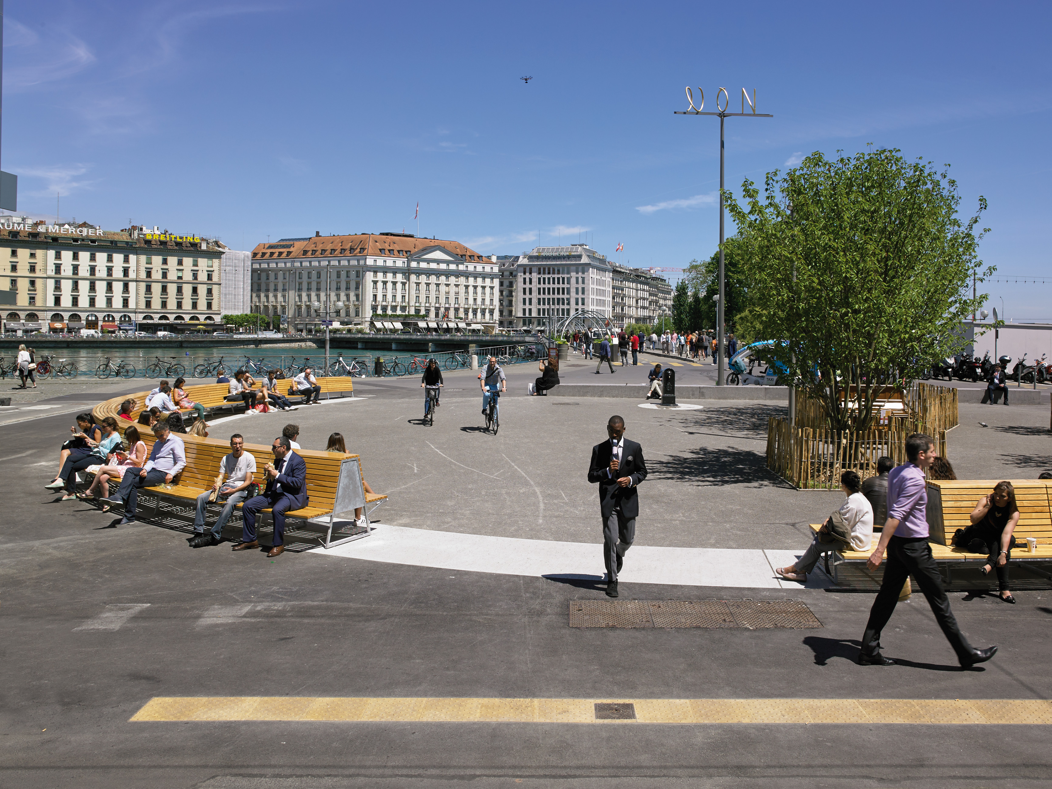 Vue du banc et de ses multiples utilisations