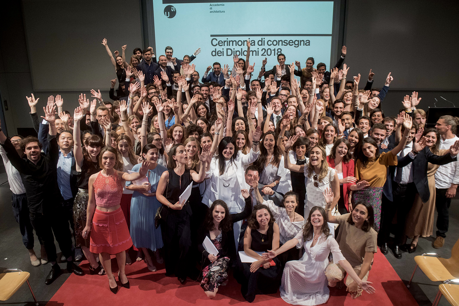 Foto di gruppo dei diplomandi.
