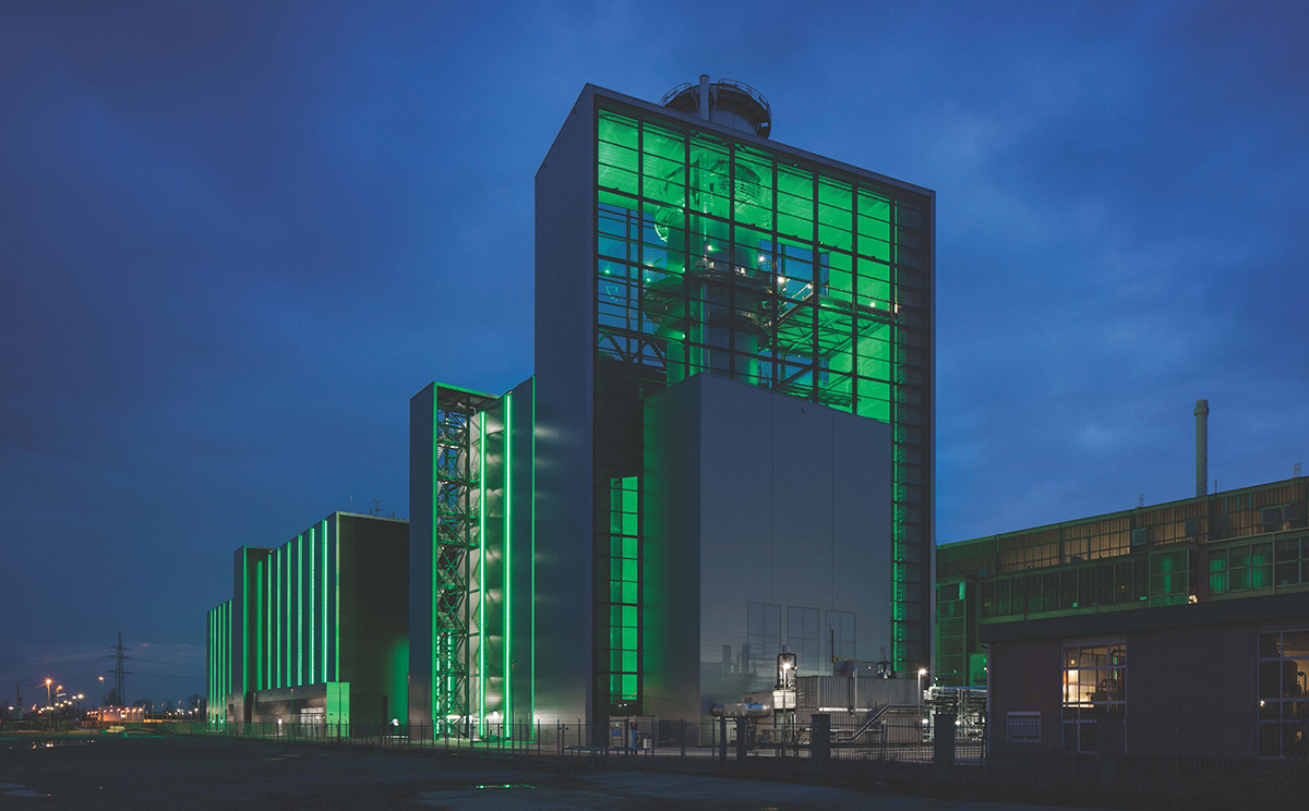 Anerkennung: Kraftwerk Lausward, Düsseldorf Ingenieurbüro: Bollinger + Grohmann Ingenieure, Frankfurt a. M. Bauherr: Stadtwerke Düsseldorf AG