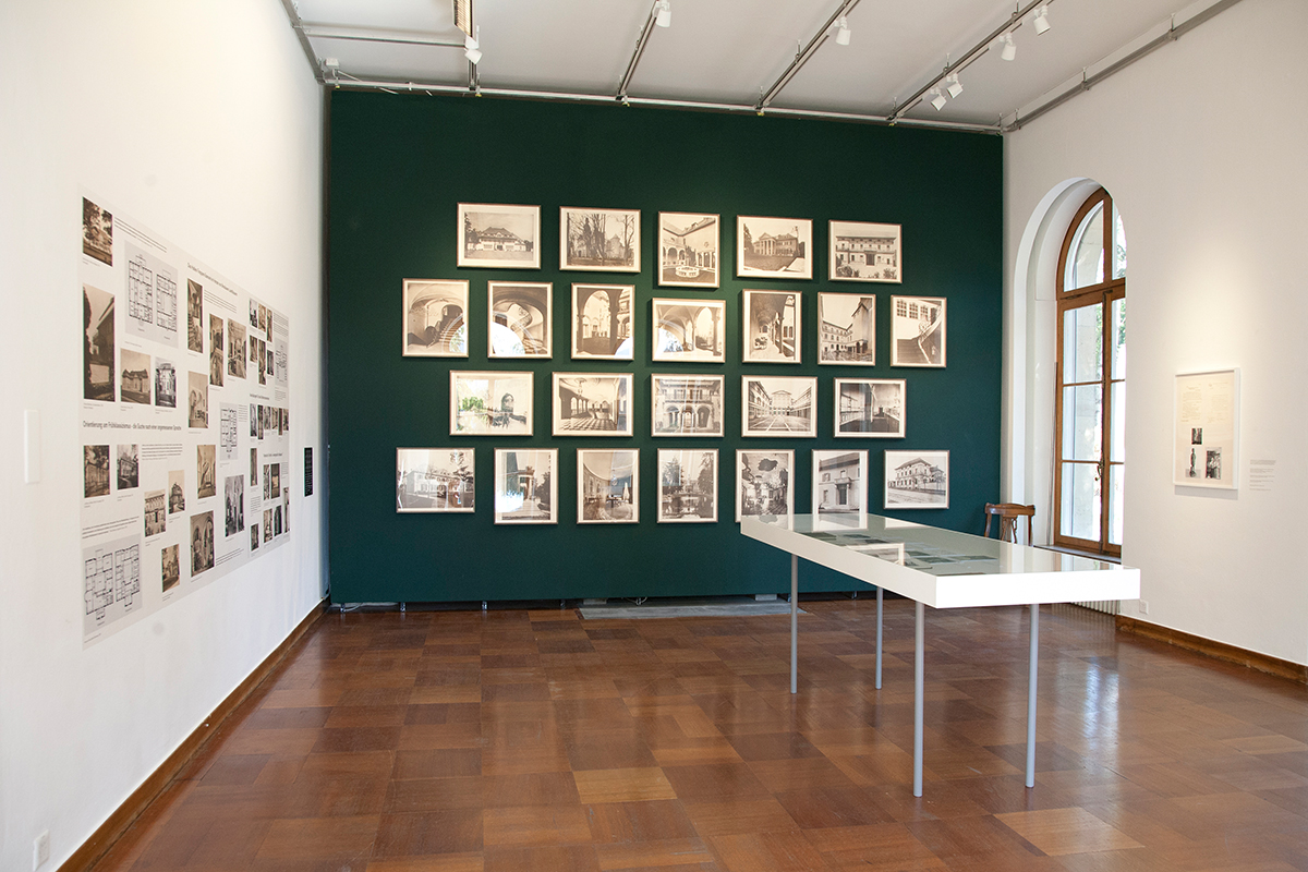 Im Alfred-Breslauer-Saal wird die architektonische Handschrift des Architekten an verschiedenen Villenentwürfen präsentiert.