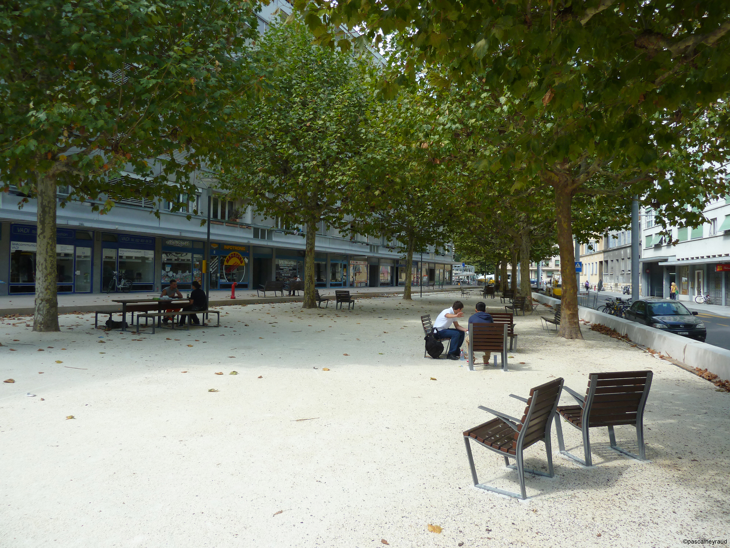 PLACE DU VÉLODROME, Genève (Genève) Architectes : Nussbaumer Perone architectes, Genève / Pascal Heyraud sarl, Neuchâtel.