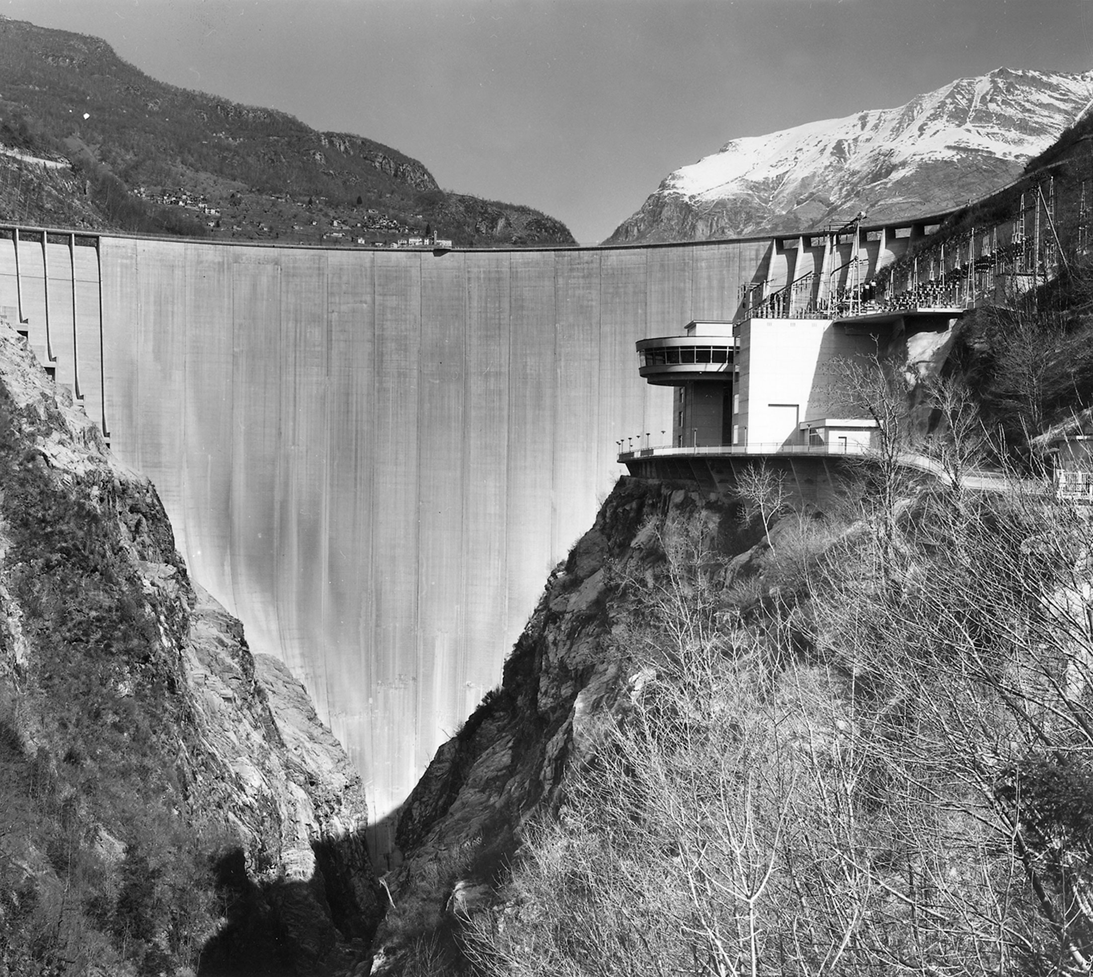 Diga di Contra, impianto della Verzasca, Tenero-Contra, Gordola.