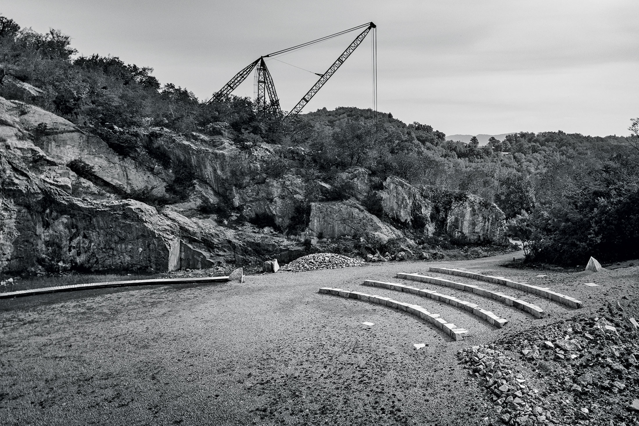 Le cave di marmo, da materia prima a capitale territoriale. Progetto Enrico Sassi.