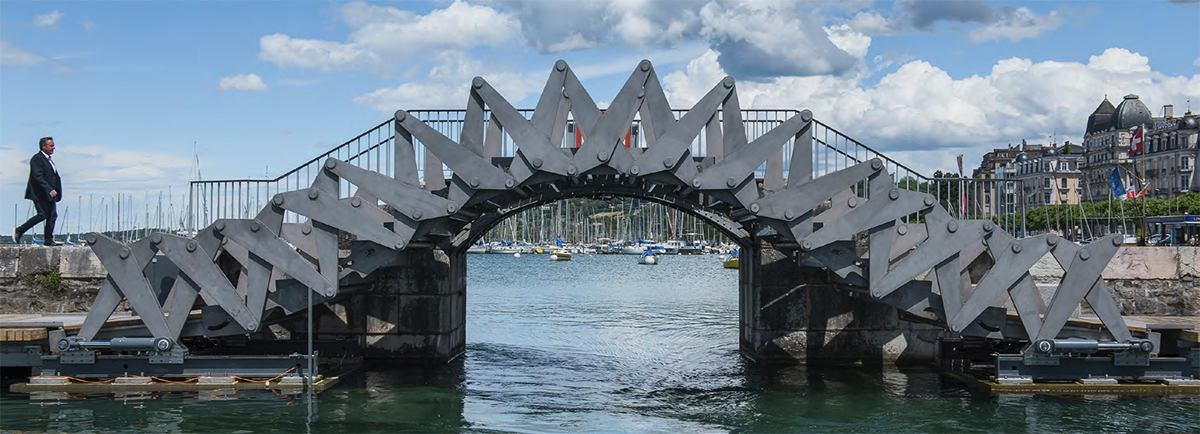 Die Scherenkonstruktion der neuen Fussgängerbrücke zum Jet d’Eau in Genf geht als Gesamtsieger des Building-Awards 2017 hervor.