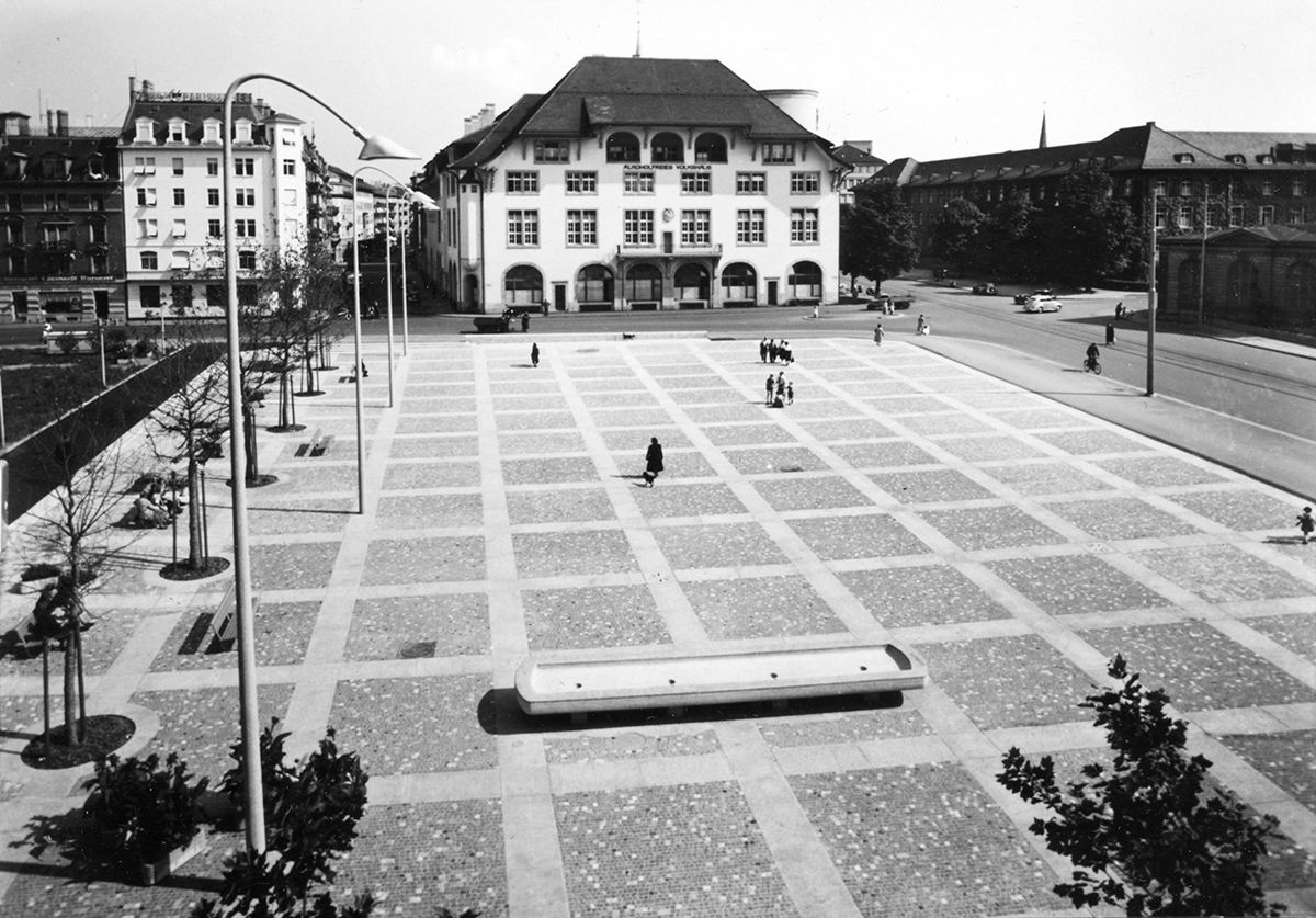 Helvetiaplatz und Volkshaus 1955.