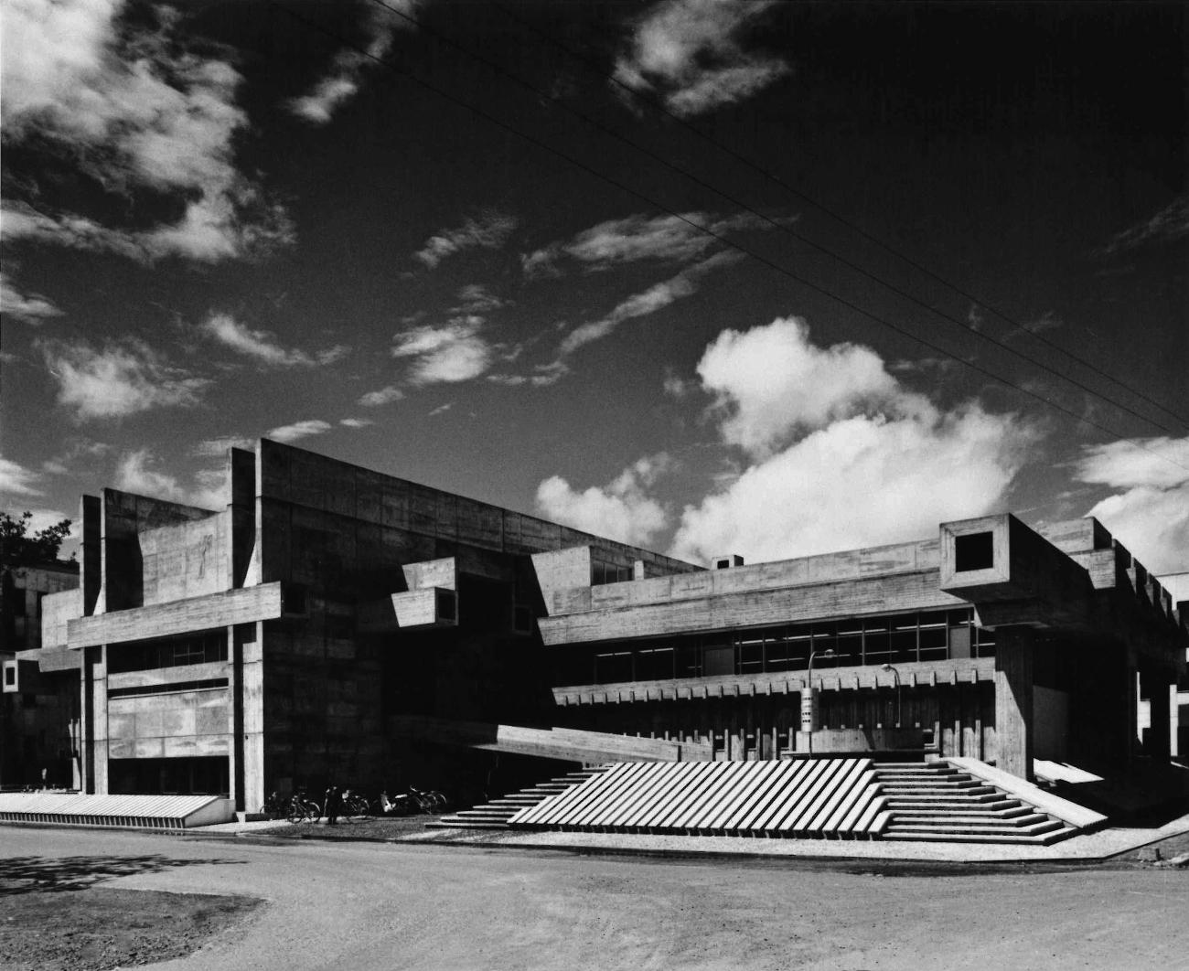 Biblioteca della prefettura di Ōita