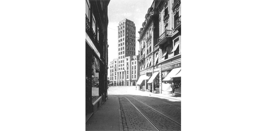 Photomontage montrant l’insertion urbaine de la tour du Bel-Air Métropole (Archives de la construction moderne – EPFL)
