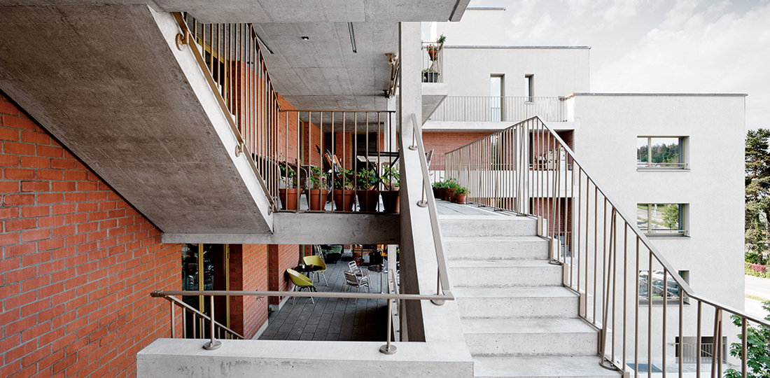 Adrian Streich Architekten, ampliamento Kraftwerk 2, Zurigo Höngg, 2011 (Foto: Michael Egloff)