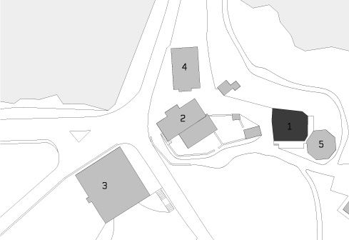 Situationsplan, Mst. 1:4500: 1: Hospiz mit St.-Gotthard-Kapelle, 2: 1992-1995 wurde das Hotel San Gottardo renoviert und darin das Museo Forte Ospizio San Gottardo eingerichtet, 3: St.-Gotthard-Museum, 4: Massenlager, 5: Ehemaliger Pferdestall, heute Käsekeller