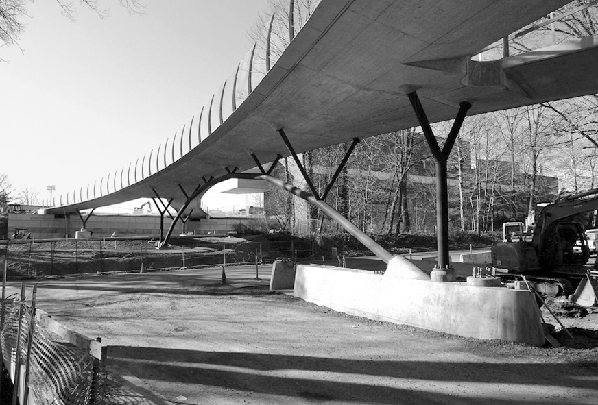 Die Fussgängerbrücke von Christian Menn in Princeton, New Jersey, USA, 2004