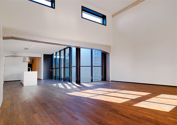Die Architekten reagierten mit variantenreichen Grundrissen auf den heterogenen Bestand.
