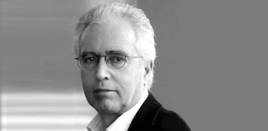 Dietmar Eberle ist Professor für Architektur und Entwurf an der ETH Zürich und leitet das Architekturbüro Baumschlager Eberle. Er ist Vorsteher des ETH Wohnforums ETH Case (Centre for Research on Architecture, Society &amp; the Built Environment). Die inter