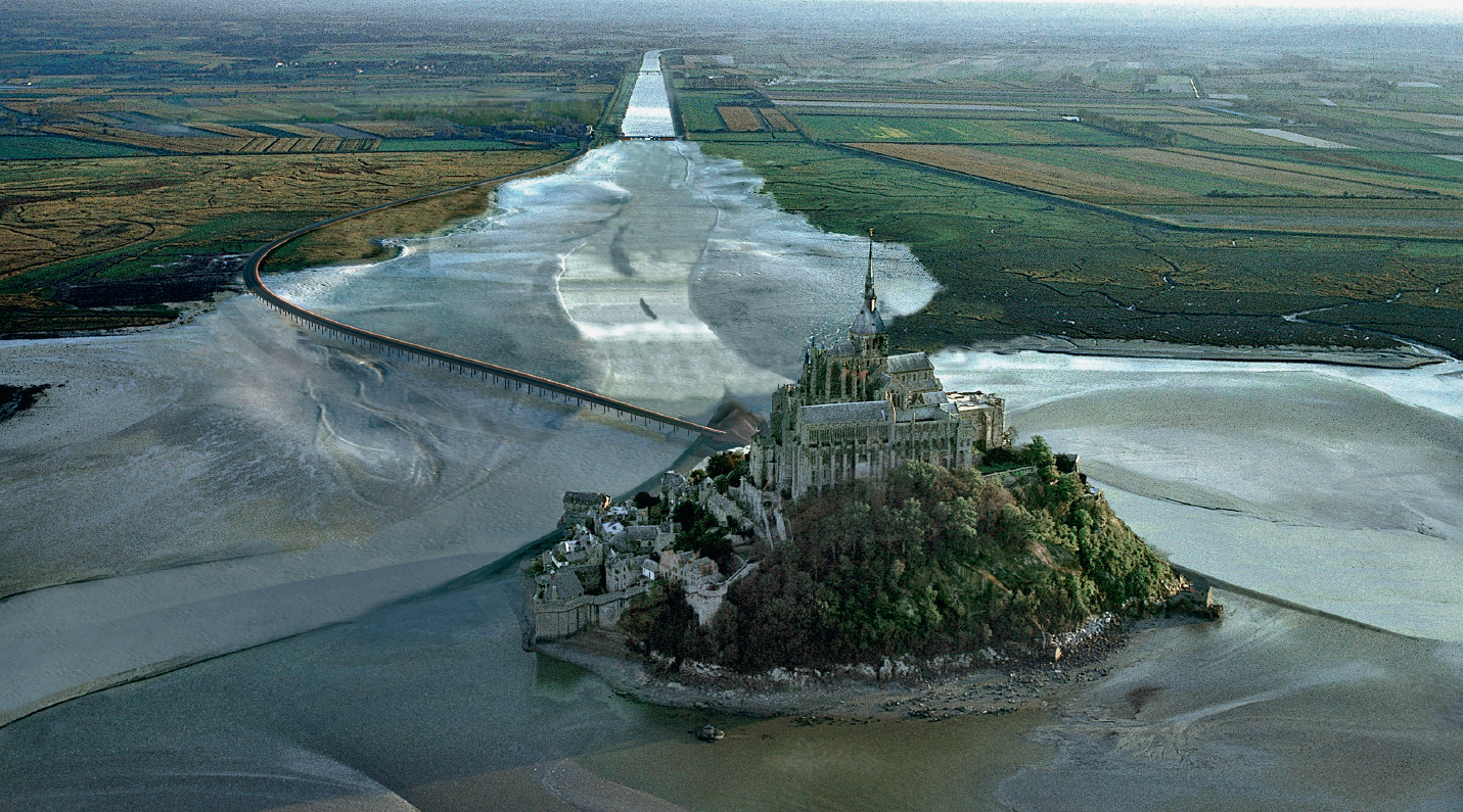 Das Ziel für 2025: Die Visualisierung zeigt den künftig erhofften Küstenverlauf am Mont Saint-Michel bei Flut.