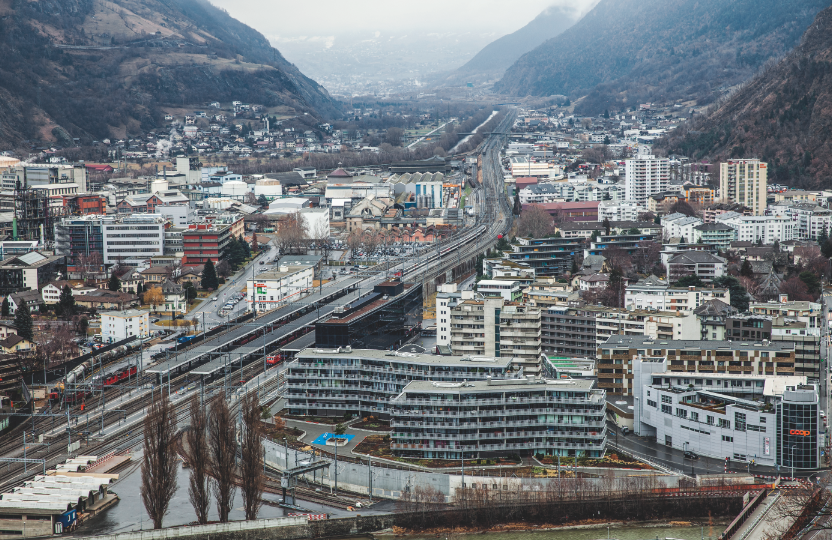 Das Bahnhofsgebiet hat sich innerhalb weniger Jahre sehr stark verändert und eine städtebauliche Entwicklung angestossen. (Foto: Susanne Hofer © ETH Wohnforum - ETH CASE, Departement Architektur, ETH Zürich)