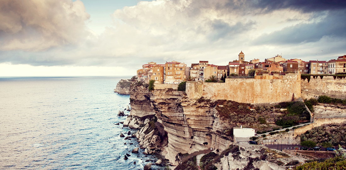 Eines der Reiseziele auf dem Weg von Venedig nach Nizza: Bonifacio auf Korsika.