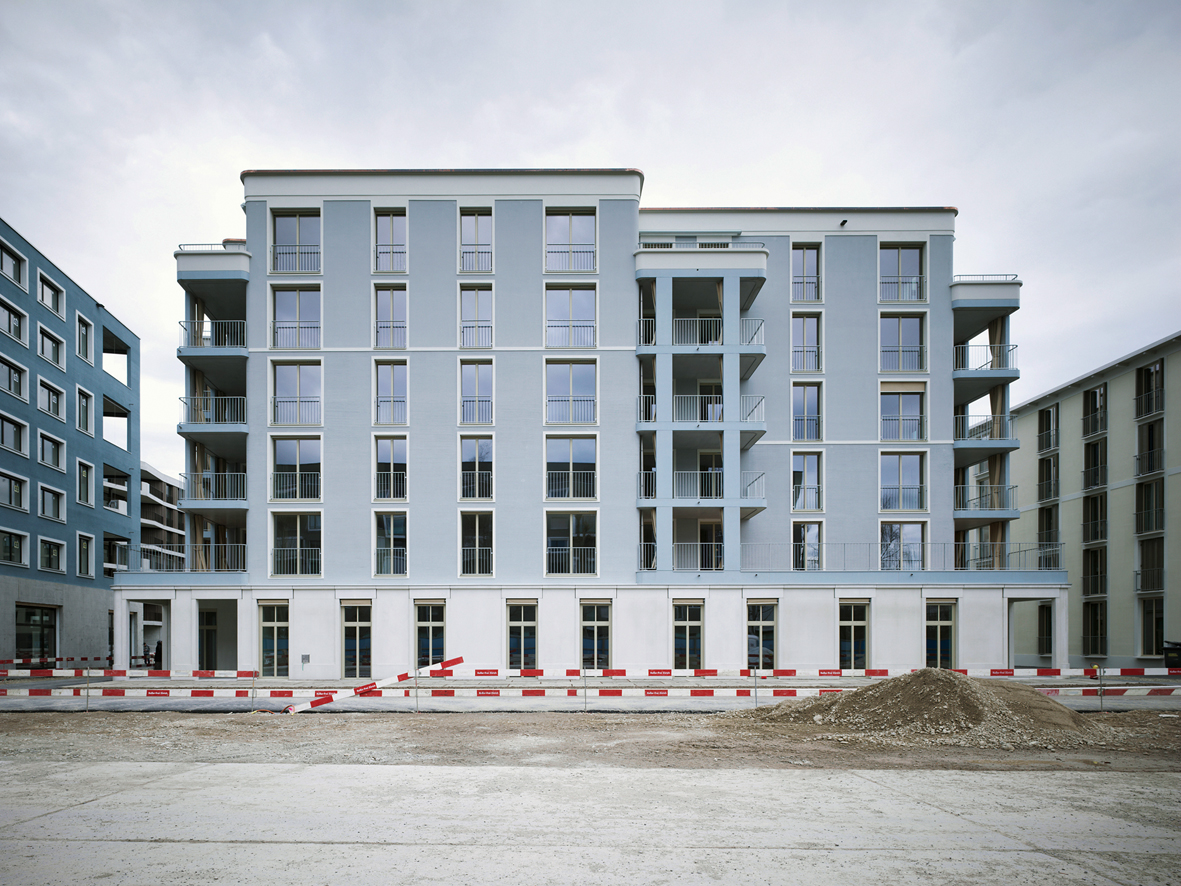 Villenartige Stadthäuser als tragende Elemente für die über­bordende Quartiermorphologie (Haus C). (Foto: Karin Gauch, Fabian Schwartz)