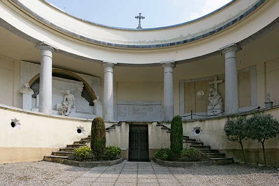 Cimitero privato Torriani, Mendrisio. (Foto: Ufficio dei beni culturali, Bellinzona)