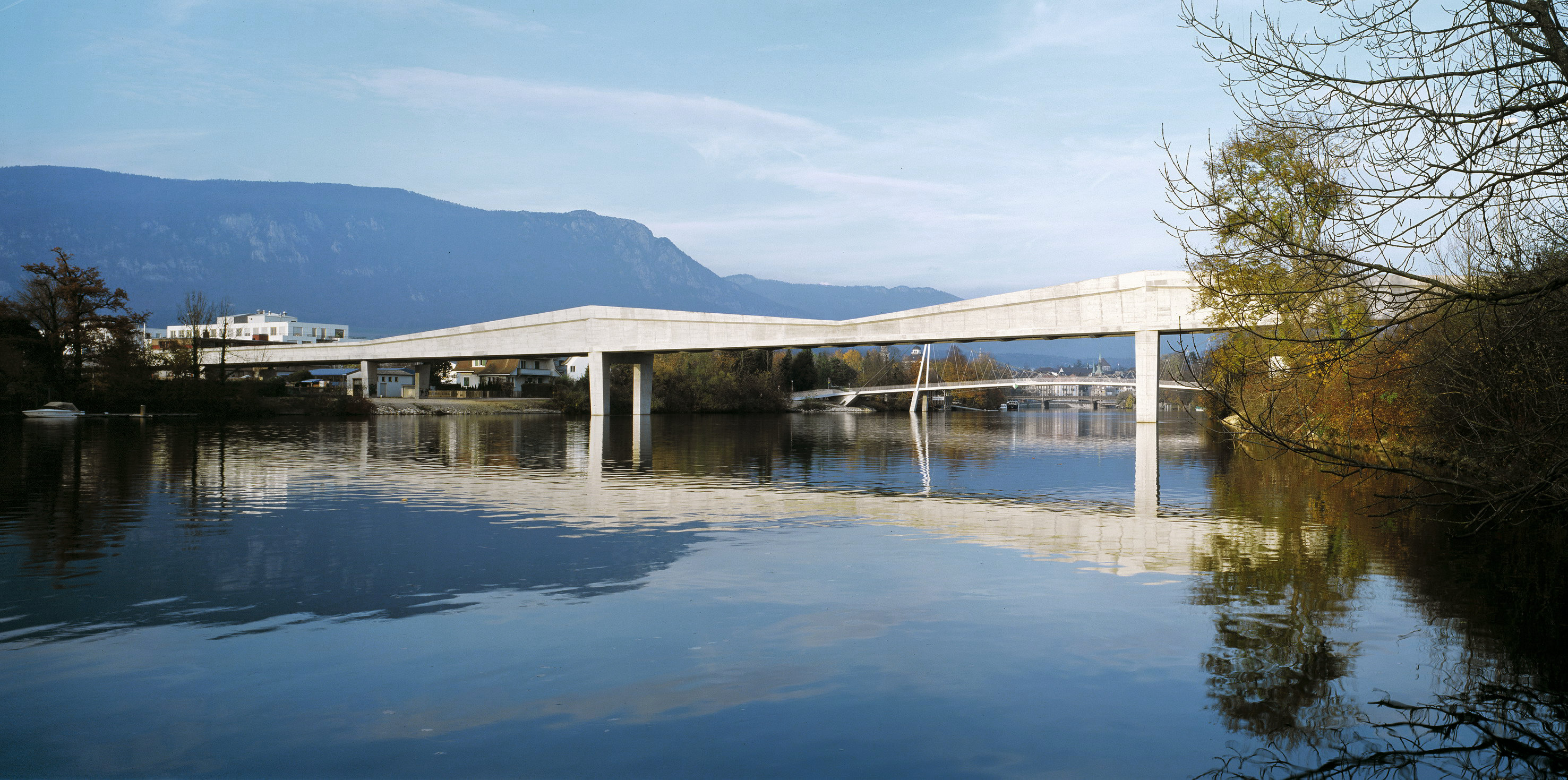 Il ponte sull'Aare a ovest della città di Soletta. (Foto: Fürst Laffranchi Bauingenieure / Nissen Wentzlaff Architekten)