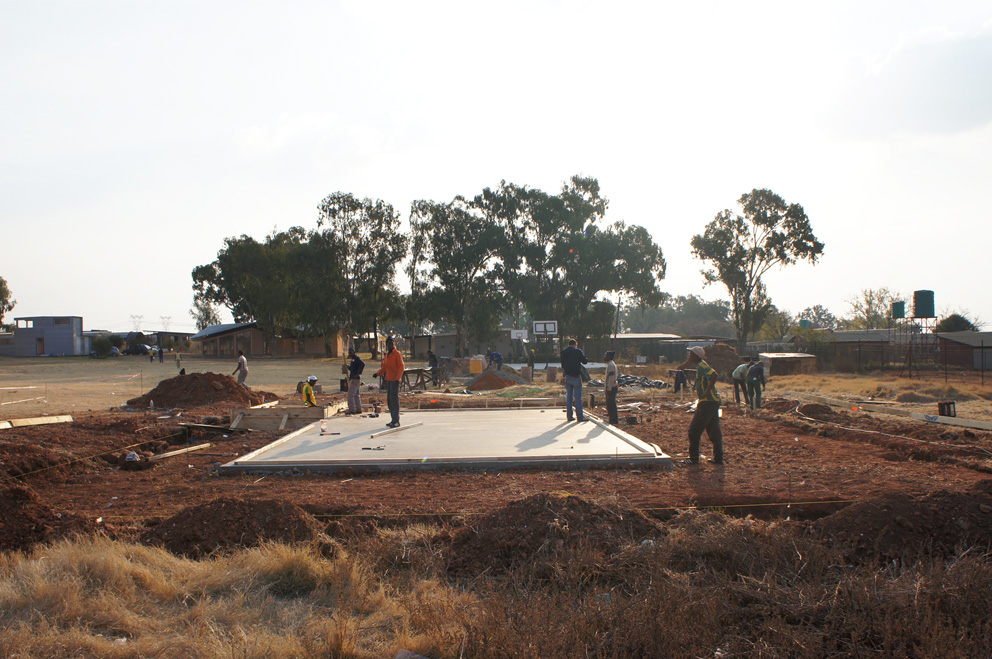 Erste Etappe Betonieren, 1. Juni 2012