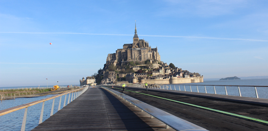 Mit mehr als zwei Millionen Besuchern im Jahr gilt der Mont-Saint-Michel nach Paris als das beliebteste Touristenziel Frankreichs. (Bild: Mathias Neveling)