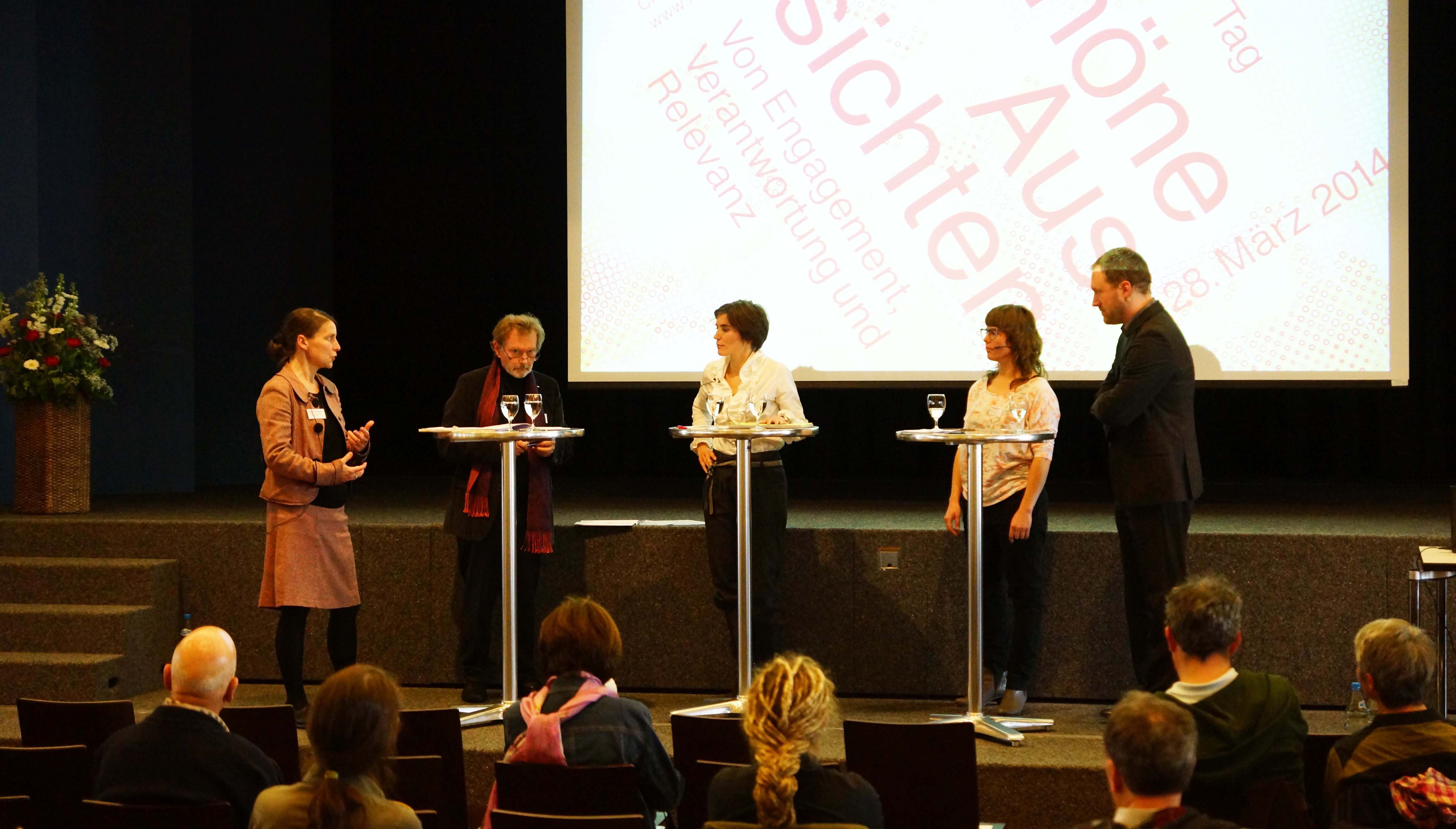 Dipl.-Ing. Ines-Ulrike Rudolph, Prof. Dipl.-Ing. Peter Latz, Rahel Marti, Eva-Maria Würth, Prof. Dr. Stefan Kurath (Foto: HSR)