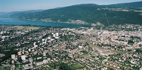 Die Stadt Biel aus der Vogelperspektive.