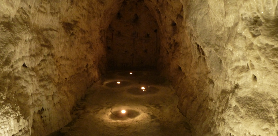 Tropfsteinhöhle Klösterlistutz.