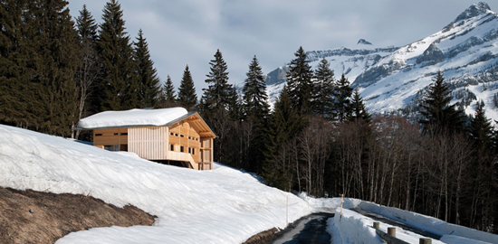 Chalet de vacances aux Diablerets de Charles Pictet Architectes FAS SIA, Genève?