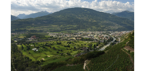 Vue sur le Golf, Vissigen et Champsec depuis le coteau de la rive droite